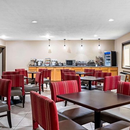 Comfort Inn Worland Hwy 16 To Yellowstone Buitenkant foto