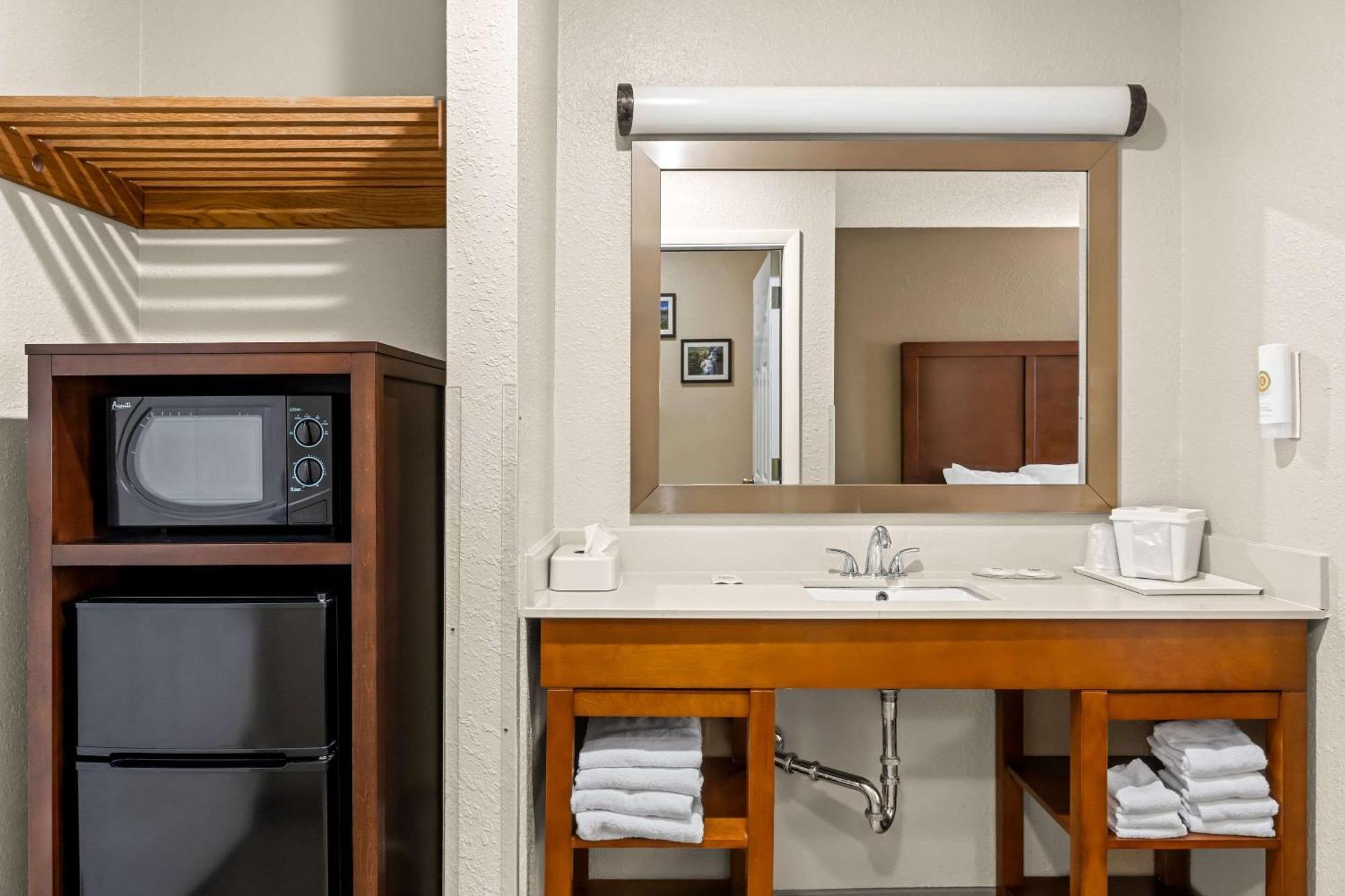Comfort Inn Worland Hwy 16 To Yellowstone Buitenkant foto