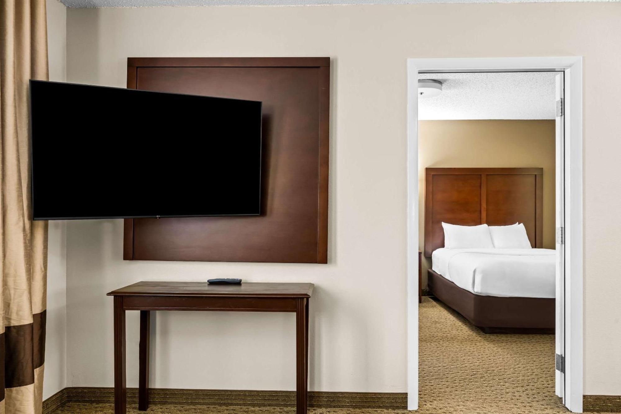 Comfort Inn Worland Hwy 16 To Yellowstone Buitenkant foto